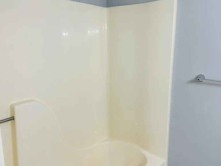 23262 Woodruff Rd #2 — Photo 14
