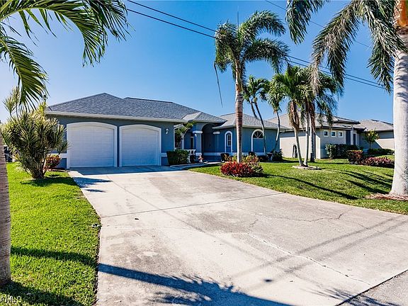 3rd image of 2518 SW 52nd Ln