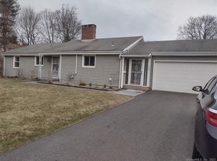 100 Round Hill Rd, New Britain, CT 06052