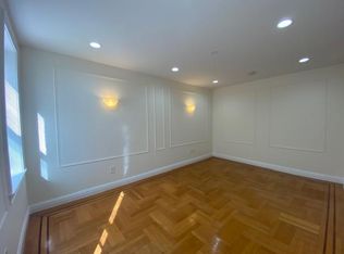 360 E 234th St APT 1B, Bronx, NY 10470