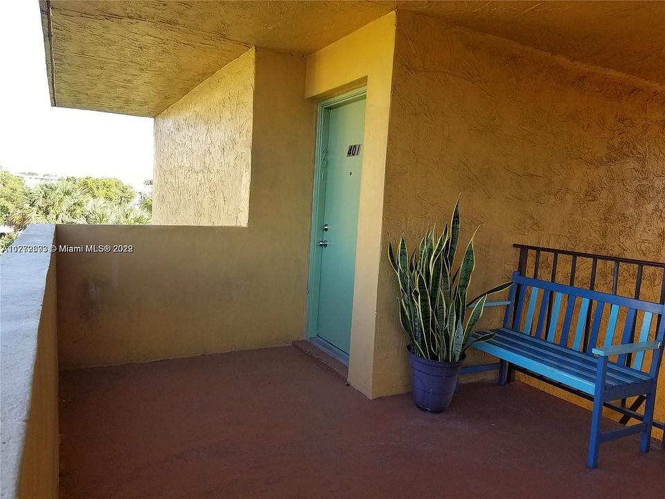1st image of 210 Fontainebleau Blvd APT 401