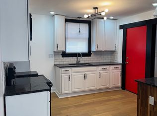 1542 Duxberry Ave, Columbus, OH 43211