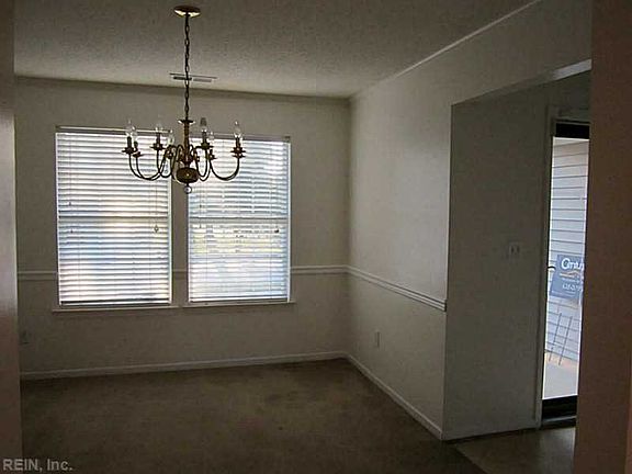 4th image of 546 Barlow Dr