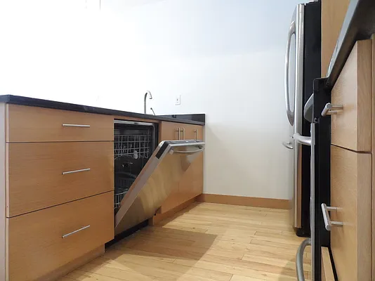 Rented by Portman Realty Corp | media 26