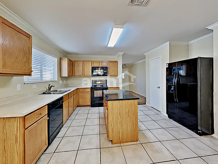 24727 Maple Crst — Photo 3
