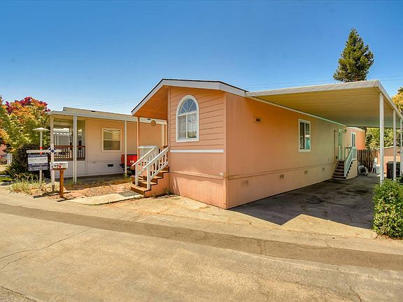 3rd image of 501 Moorpark Way Spc 117