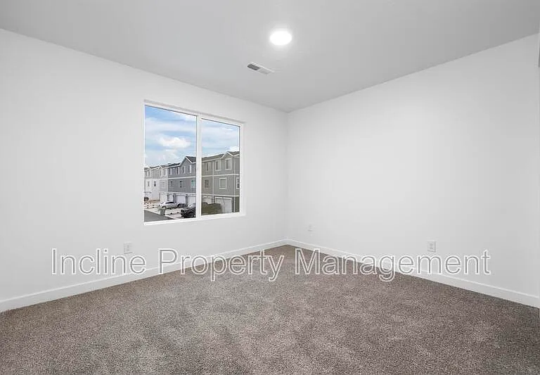 282 N Tack Ln #2228 — Photo 9