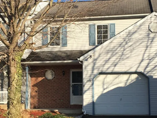 118 Parklawn Ct, Lancaster, PA 17601