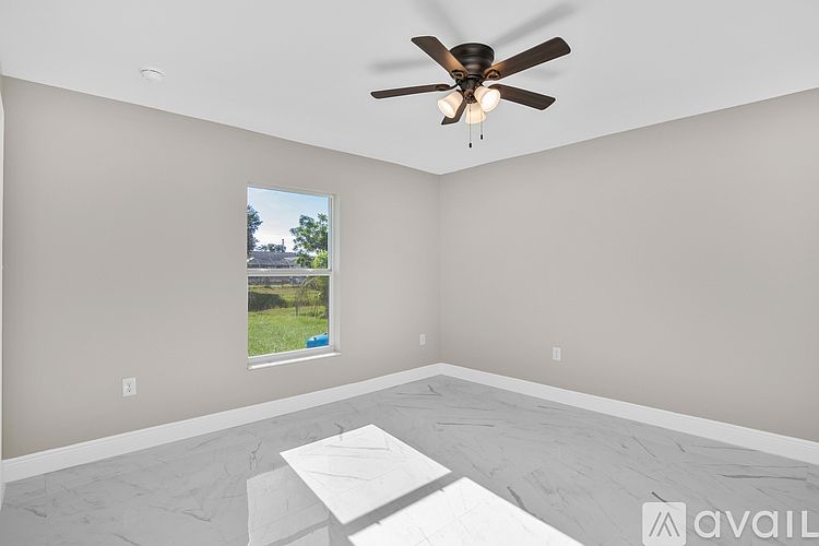 1st image of 305 Hightower Ave S #307