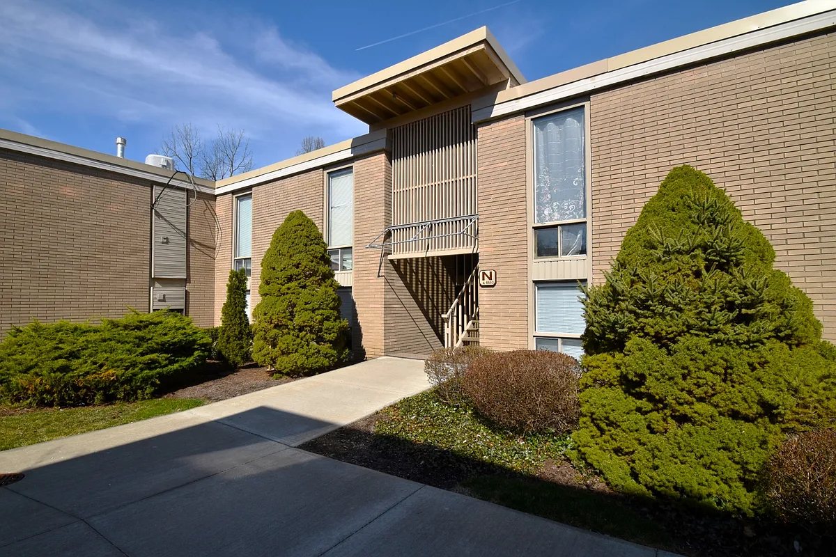Building Photo - 6710 Chaffee Ct #P-2