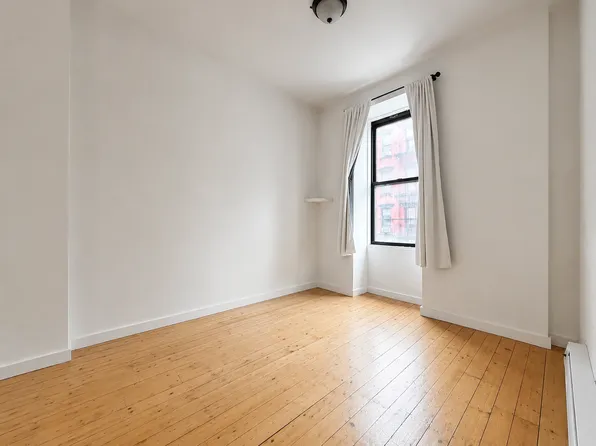 3217-3223 Pearsall Llc, 3217 Pearsall Ave Floor 3, Bronx, NY 10469