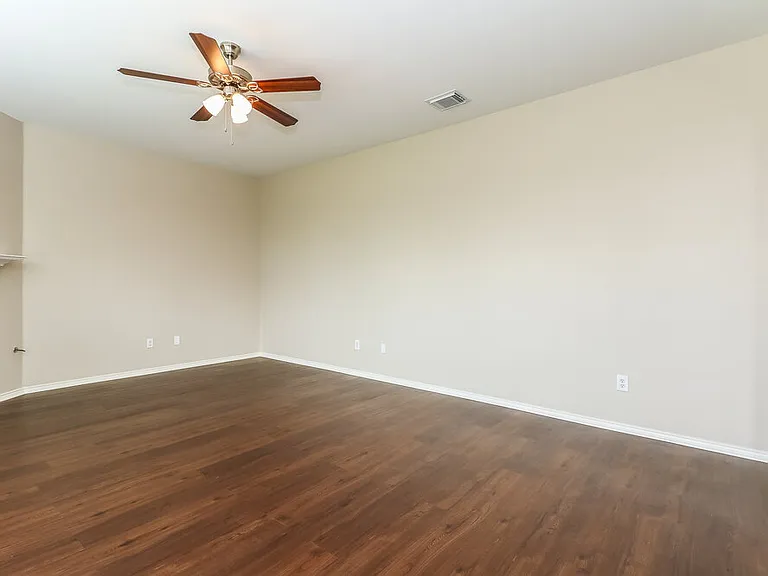 1332 Missionary Ridge Trl — Photo 3