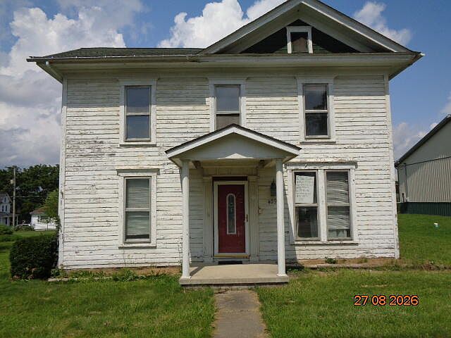 1st image of 429 Main St