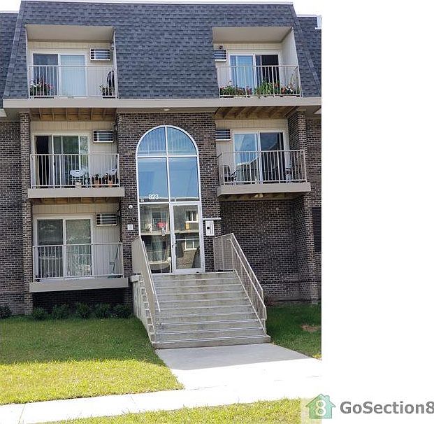 1st image of 823 McIntosh Ct #16203
