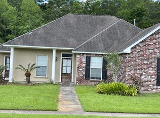 32987 Briar Oak Dr, Walker, LA 70785