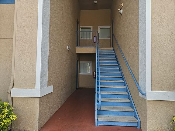 3rd image of 13216 Villa Vista Dr APT 203