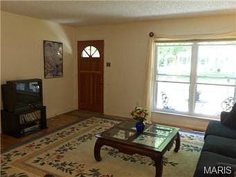 2nd image of 1736 Heffington Dr