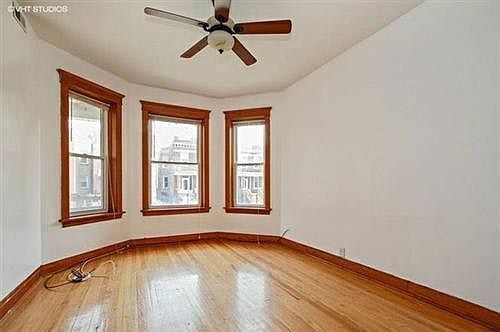 3rd image of 2150 N Avers Ave #1
