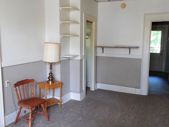 3rd image of 505 S Silver Lake St APT 1