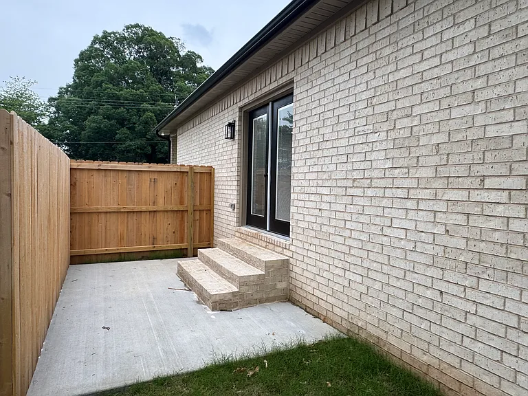 2408 Rector Rd — Photo 5