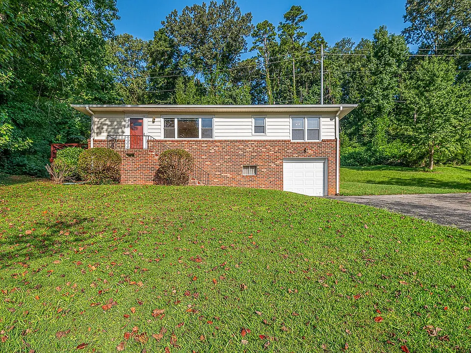 1619 S Seminole Dr