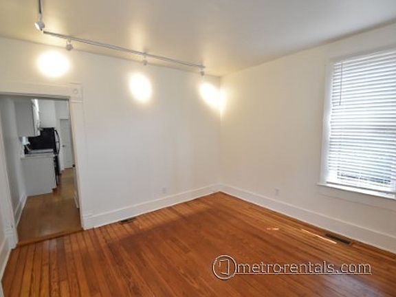 5th image of 426 Zimpfer St #428