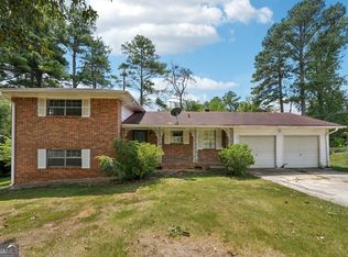 1123 Shoreham Dr, Atlanta, GA 30349