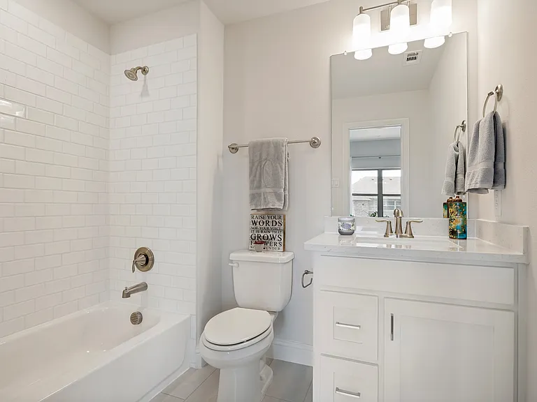943 Marie Dr — Photo 20