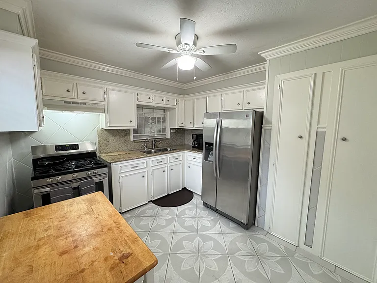 743 Coral St — Photo 63