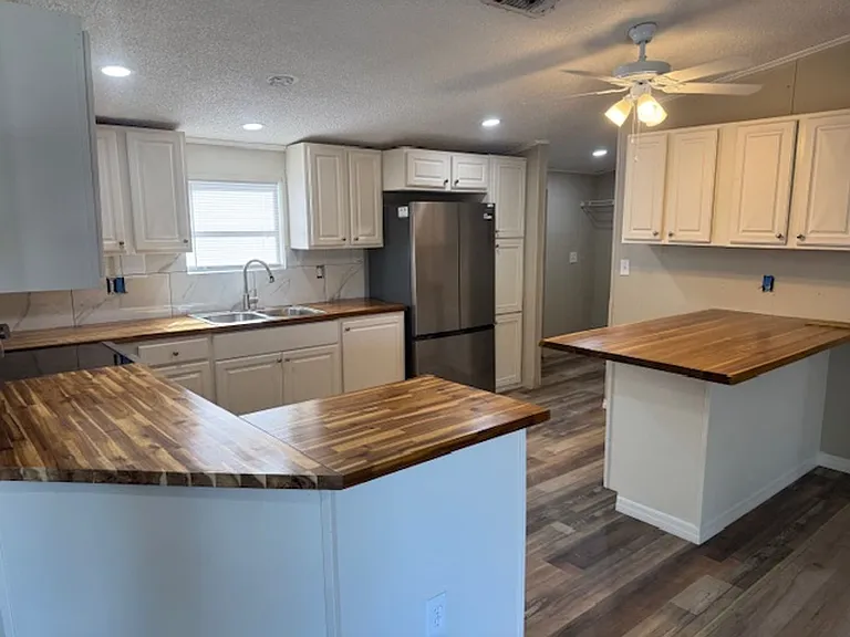 9663 Cypress Park Dr — Photo 6
