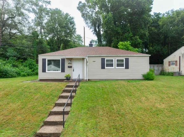 1022 Amhurst Ave, South Bend, IN 46614