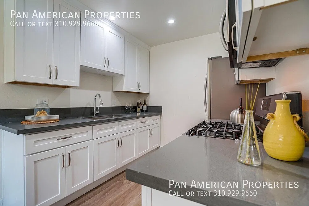 1 bed, 500 sqft, $1,995 — Photo 2