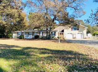 1742 Smith Mill Rd, Lumberton, NC 28358