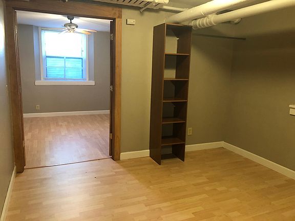 3rd image of 2609 Hennepin Ave APT 2B