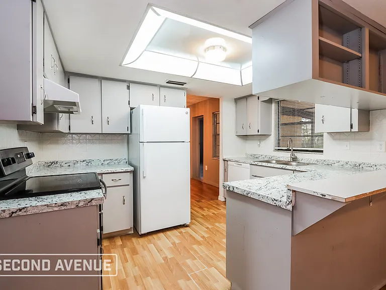 8262 Norbert St — Photo 6