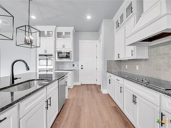 3rd image of 3073 Bella Vita Dr