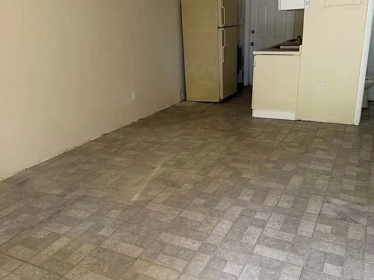 529 NW 8th Ave — Photo 4