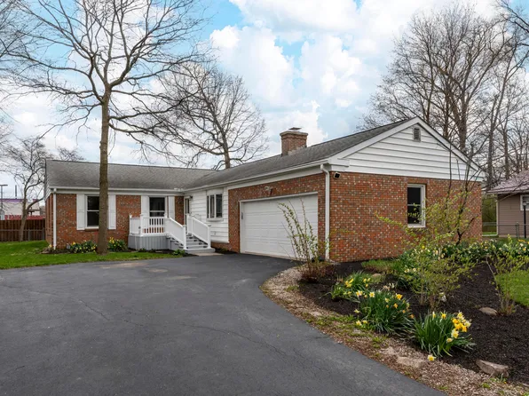 1294 Woodside Dr, Marion, OH 43302