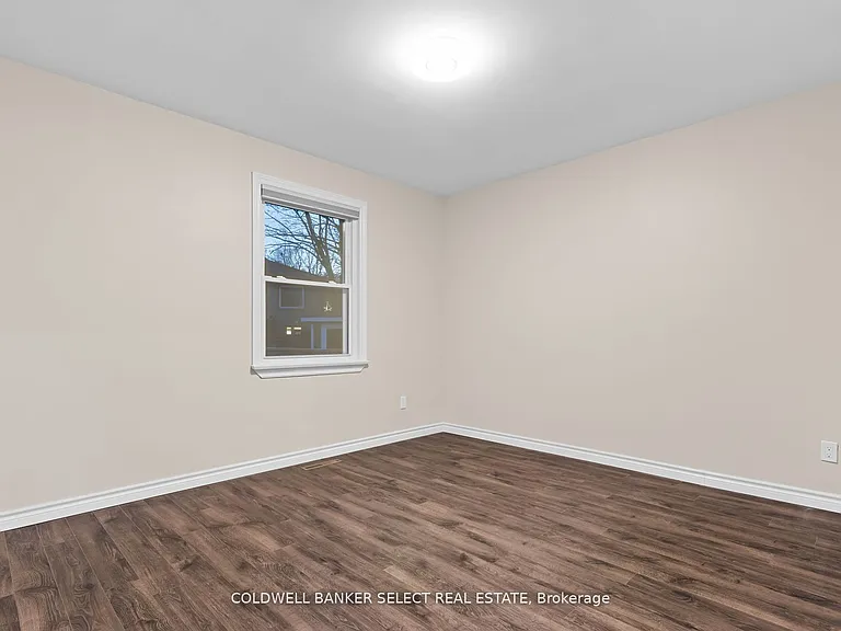 49 Ewing St — Photo 22