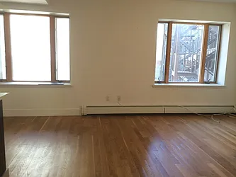 Rented by Next Door Realty NYC