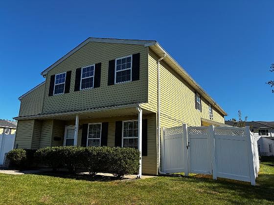 2nd image of 185 Reliance Pl
