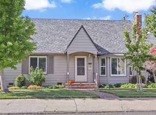363 S Sunset Dr, Lodi, CA 95240