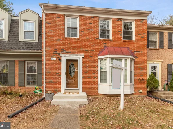 3875 Bradwater St, Fairfax, VA 22031