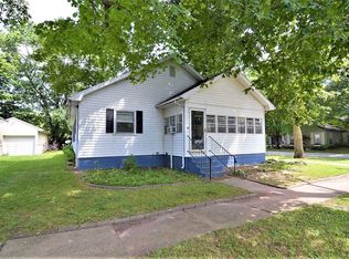 630 Granary St, New Harmony, IN 47631