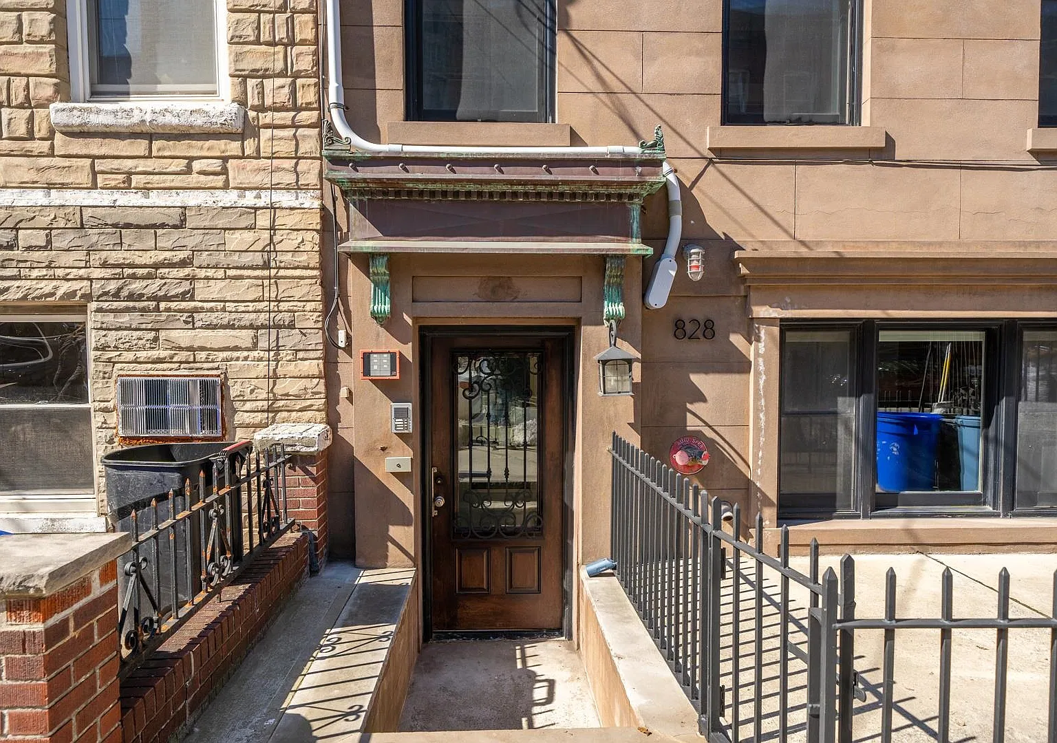 3 bed, 2.0 bath, $5,300 — Photo 1