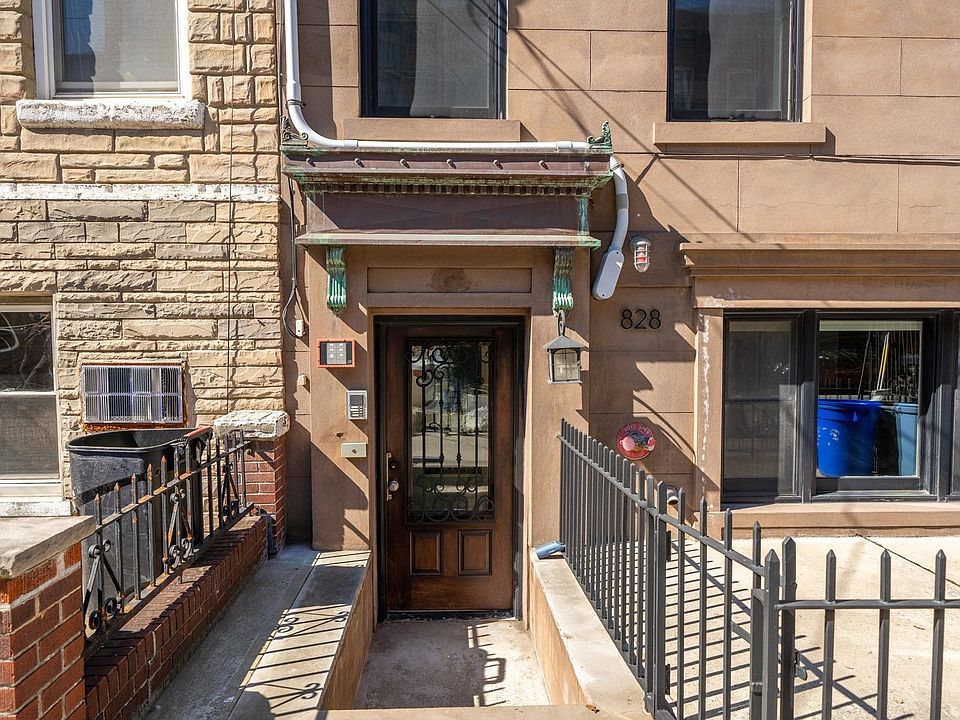 1st image of 828 Garden St