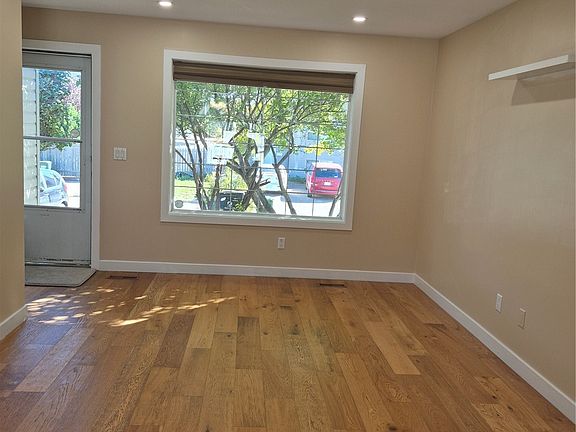 2nd image of 143 Gropper Crescent #21