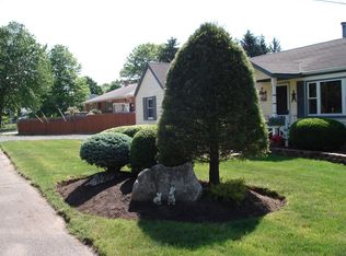 337 Manalapan Rd, Spotswood, NJ 08884