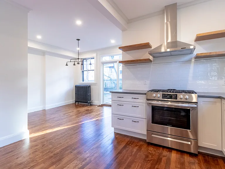 2 Westwood Rd #2 — Photo 14