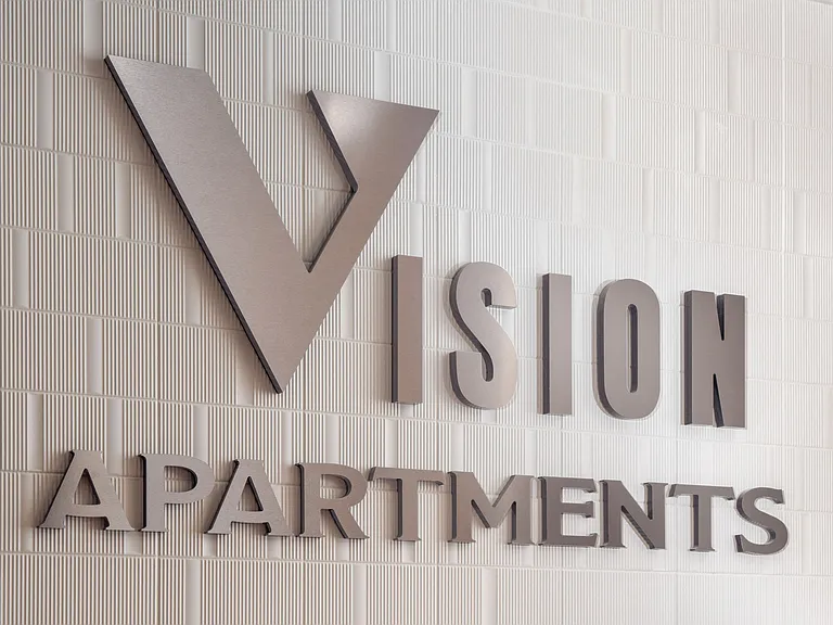 Vision on Lombard — Photo 38